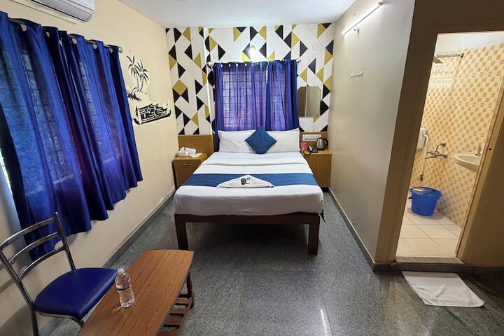 Room 33 of 55