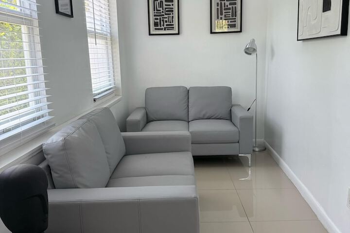 Room 35 of 65
