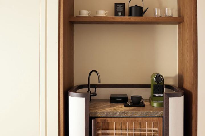 Breakfast/Coffee Service 102 of 241