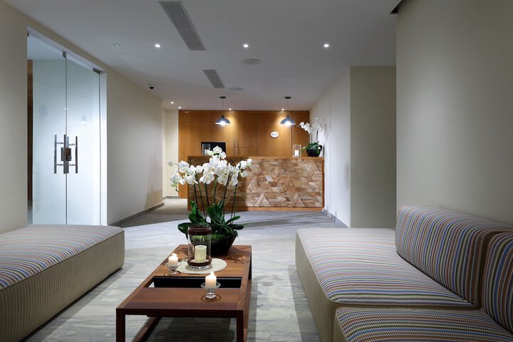 Hotel Interior 74 of 140