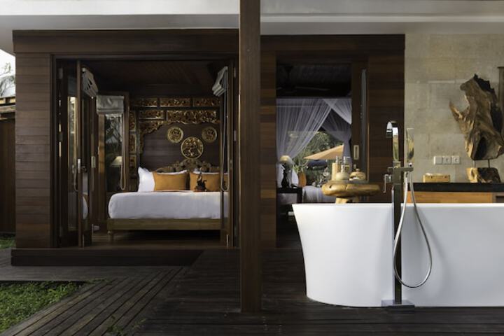 Room 21 of 83