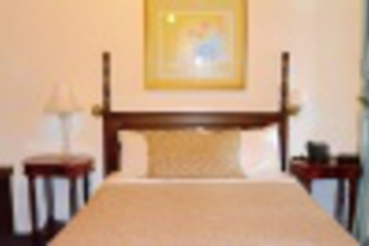 Room 592 of 768