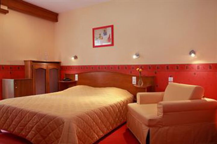 Room 47 of 68