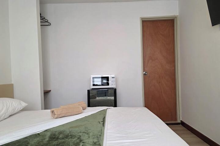 Room 10 of 44