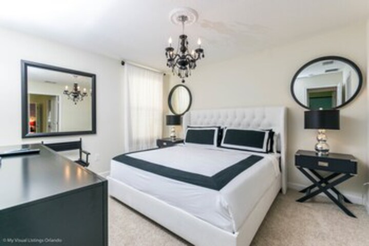 Room 65 of 71