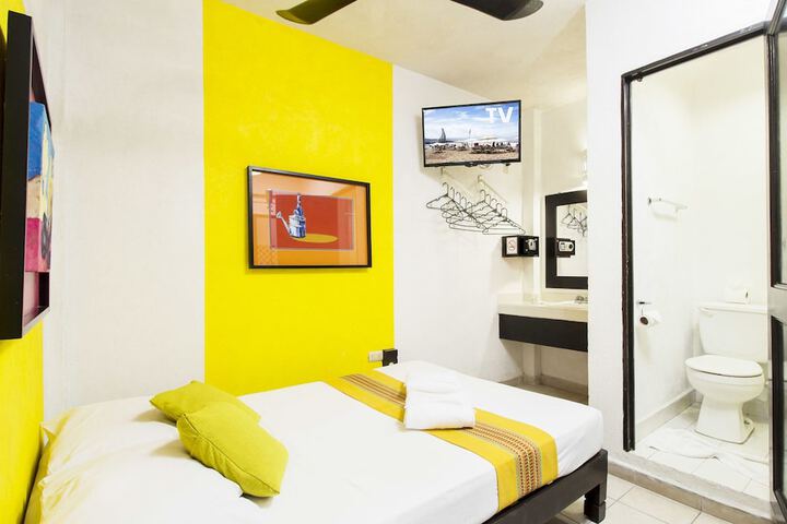 Room 20 of 80