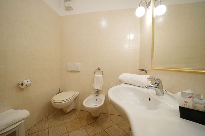 Bathroom Photo