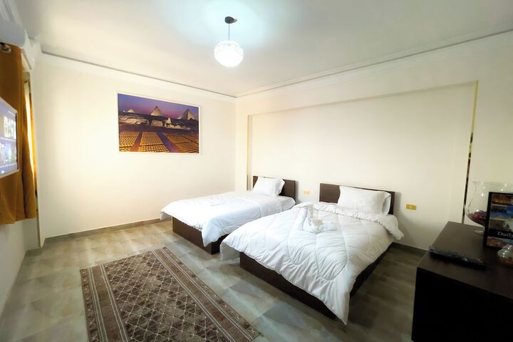 Room 11 of 21
