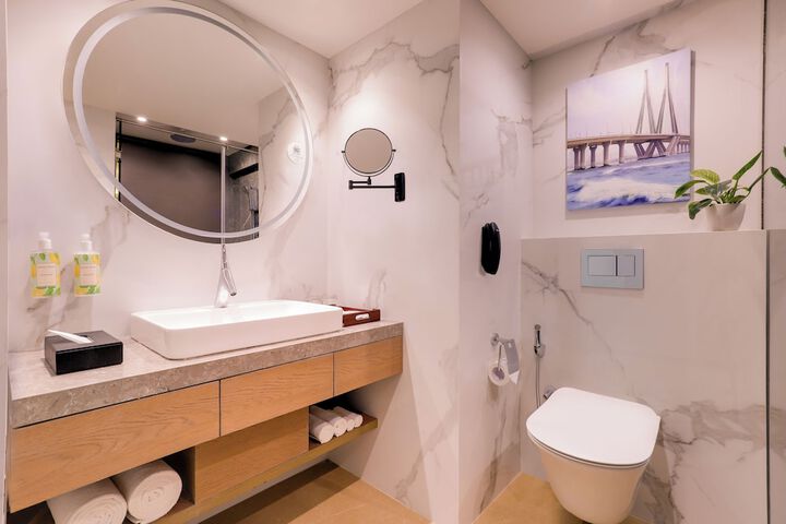 Room 47 of 72