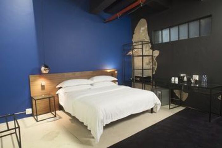 Room 41 of 89