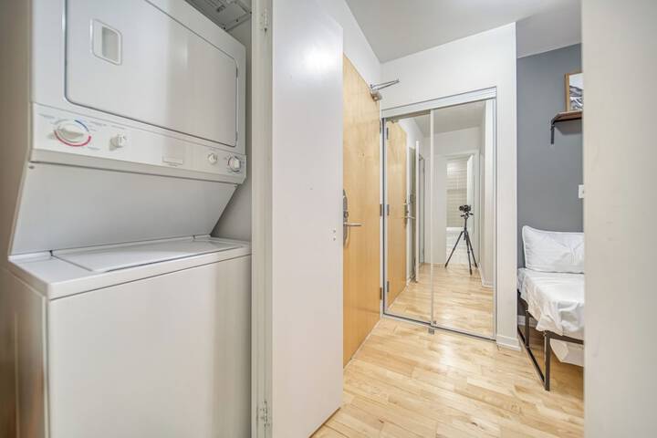 Room 12 of 87