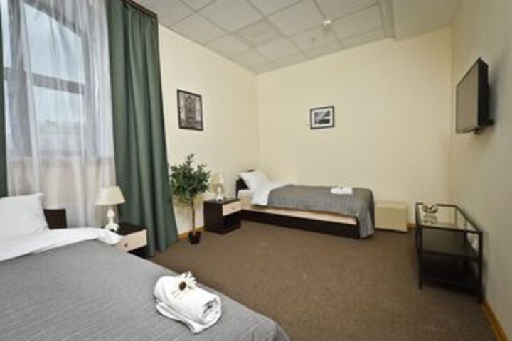 Room 25 of 64