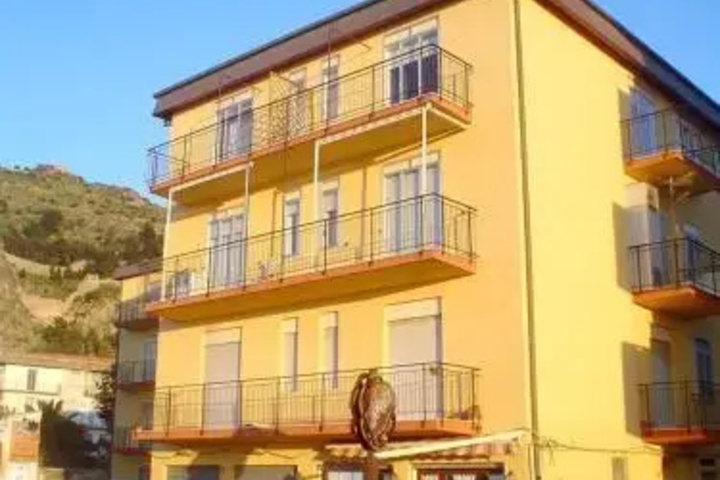 CASA ALBA