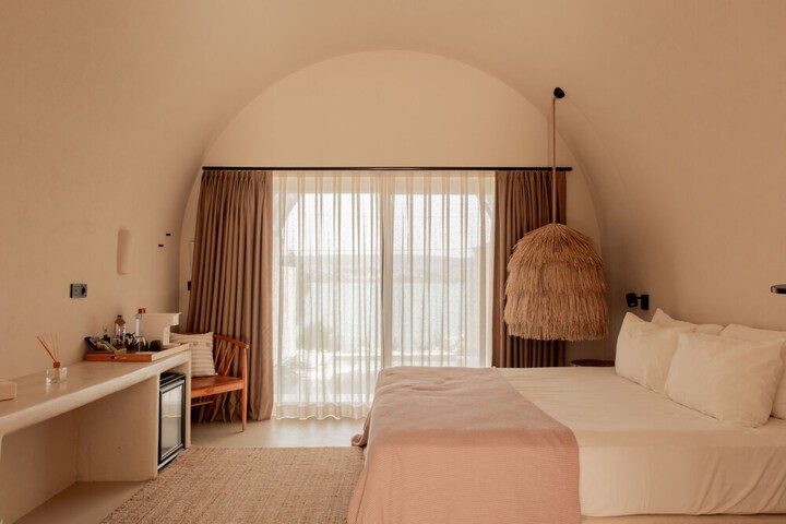 Room 14 of 50