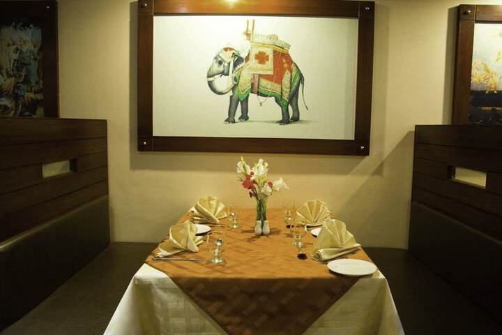 Dining 23 of 28