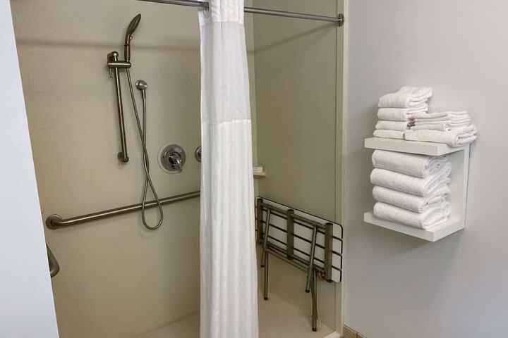Bathroom shower