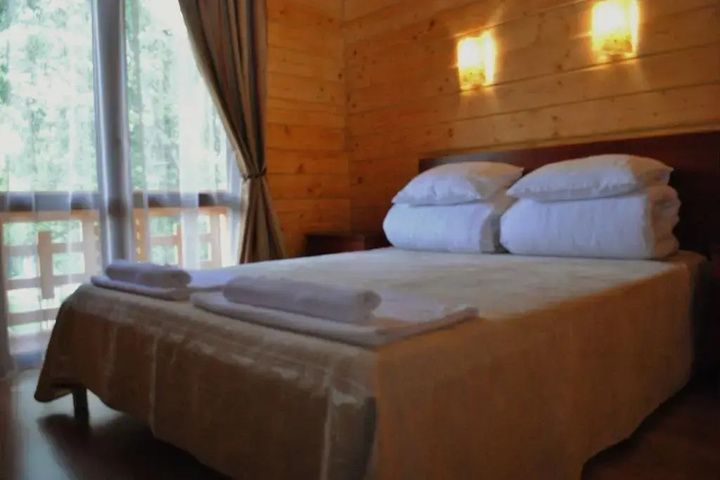 Room 3 of 26