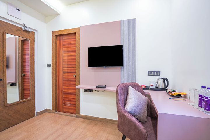 Room 16 of 54