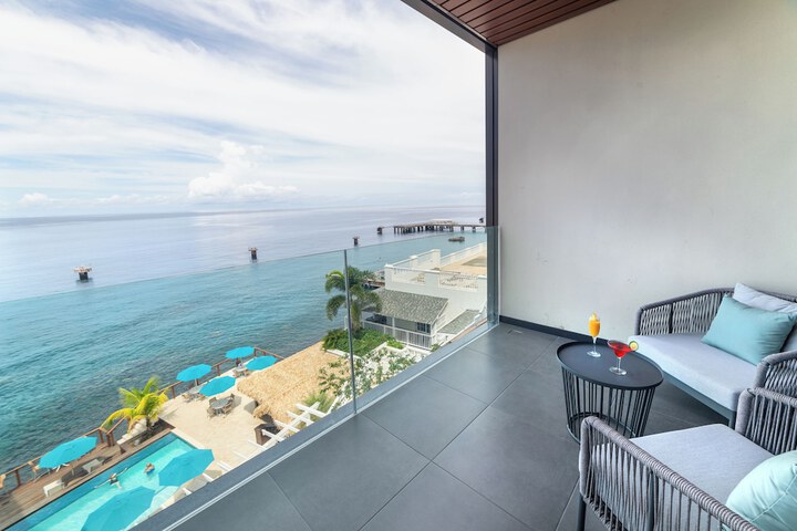 Terrace/Patio 60 of 60