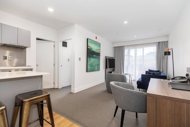 Room 11 of 29