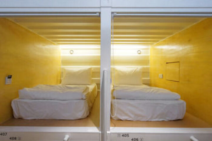 Room 36 of 74