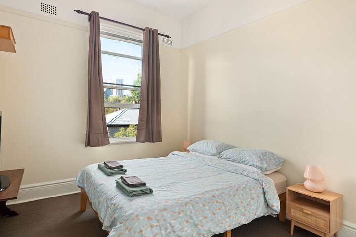 Room 21 of 49