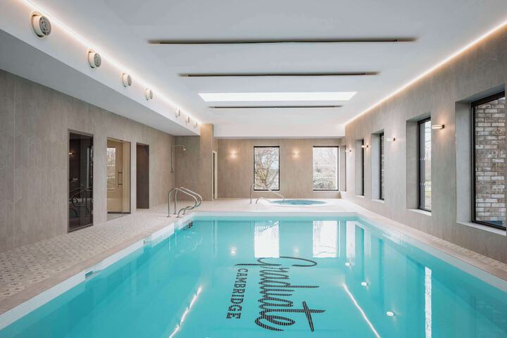 Pool 85 of 147