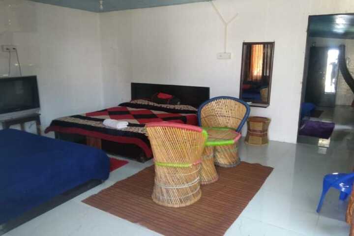 Room 5 of 19
