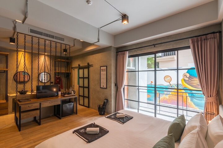 Room 17 of 70