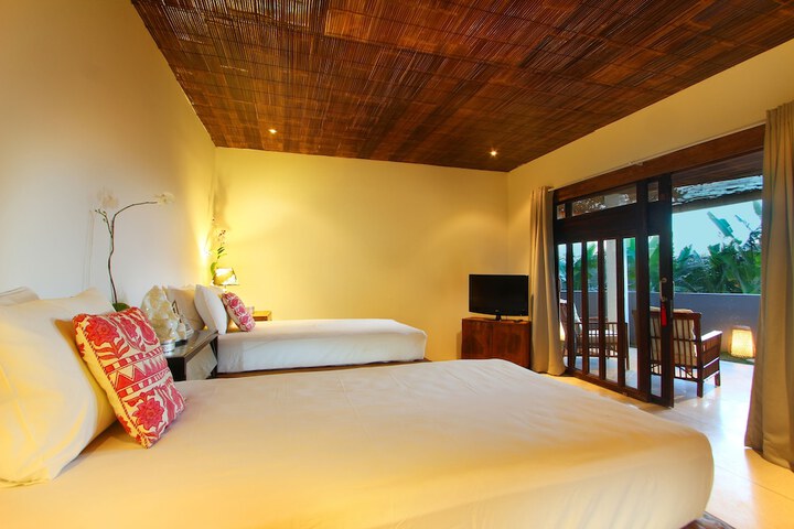 Room 4 of 95