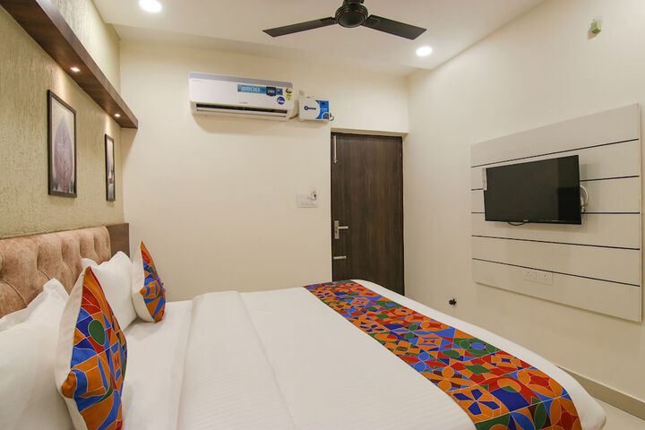 Room 22 of 29