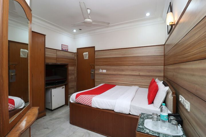 Room 22 of 31