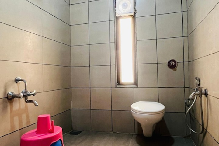 Room 52 of 84