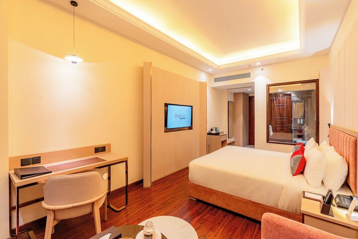 Room 9 of 51