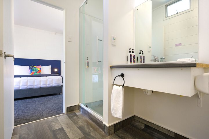 Room 111 of 165
