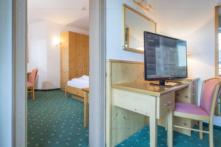 Room 10 of 58