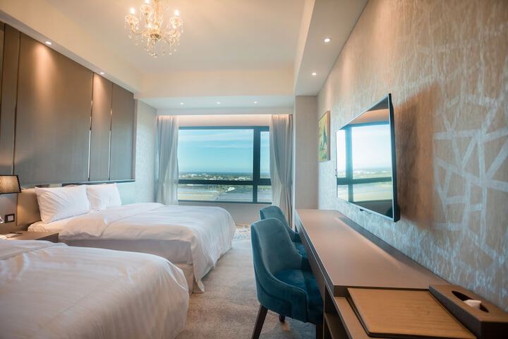 Room 11 of 43