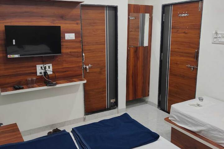Room 7 of 23