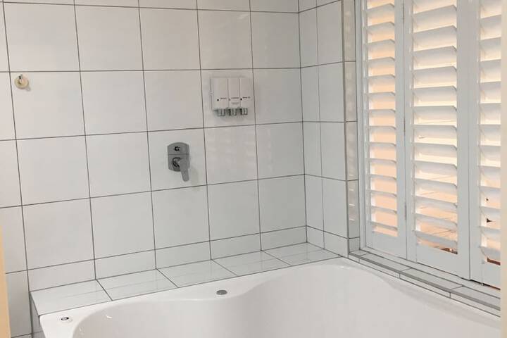 Room 54 of 72