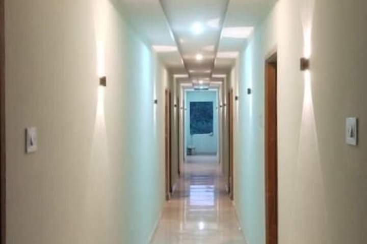 Room 3 of 40