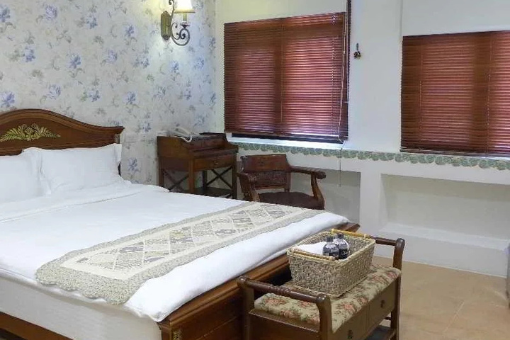 guest_rooms