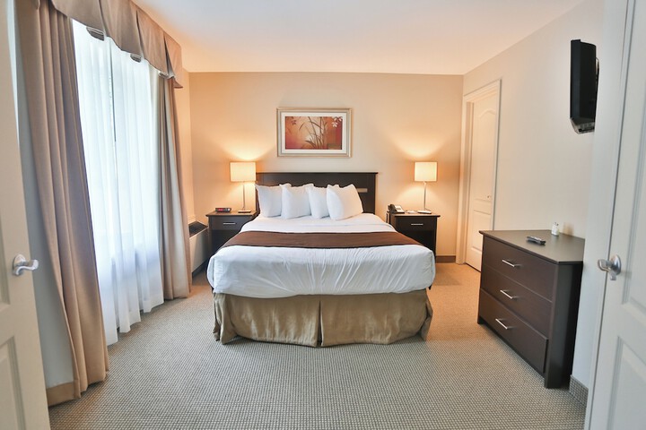 Suite Executive King Bed (6 of 6)