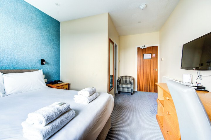 Room 42 of 105