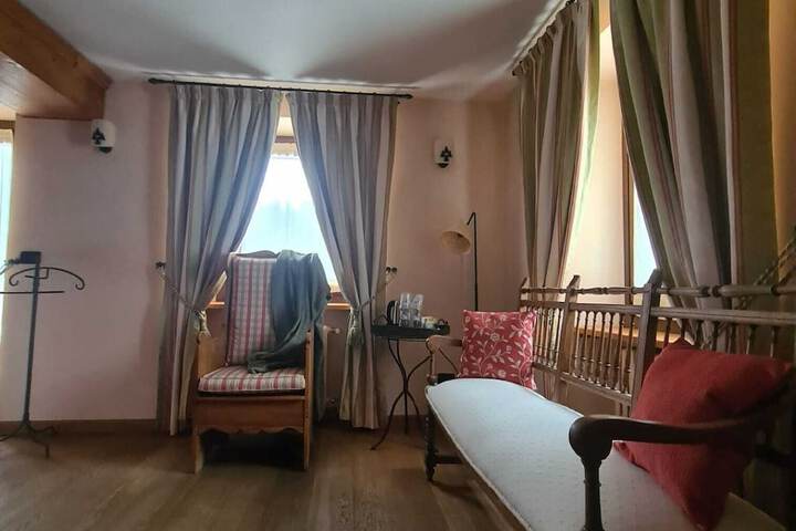 Room 29 of 70