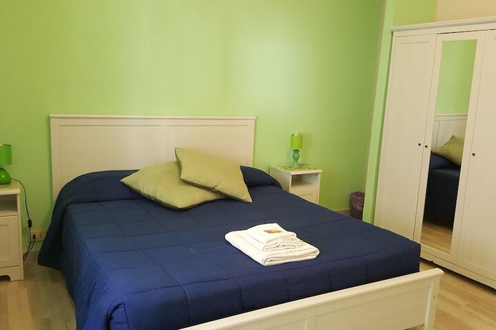 Room 12 of 81