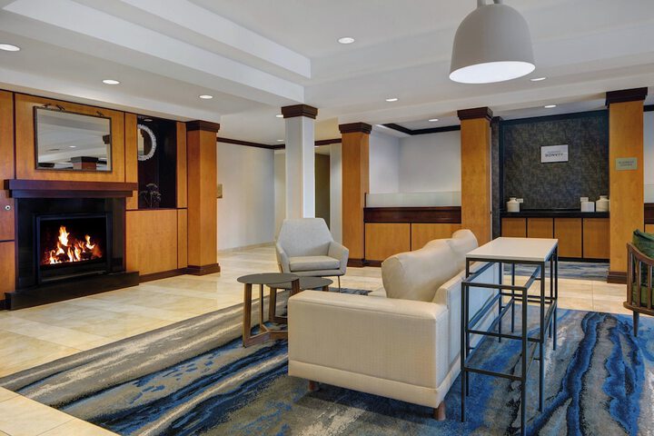 Hotel Lobby