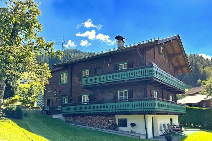 Cozy Chalet in Bramberg am Wildkogel with Sauna near Ski Lift in Bramberg am Wildkogel
