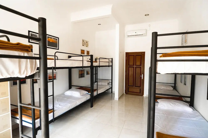 Room 2 of 14