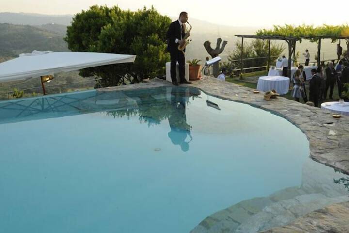 Pool Hotel