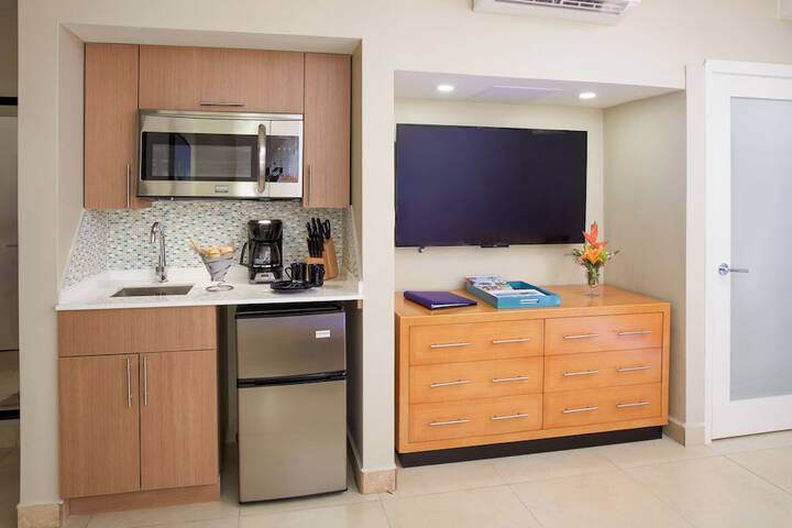 Private kitchenette